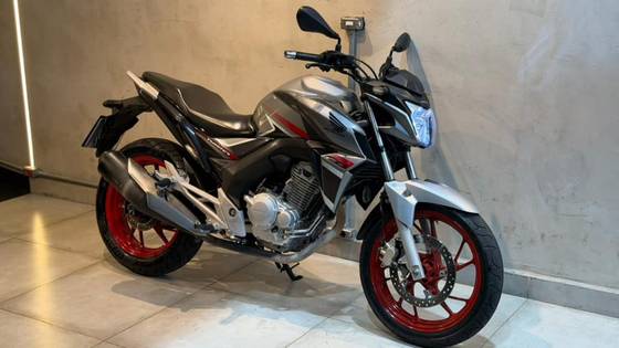 HONDA CB TWISTER HONDA CB TWISTER